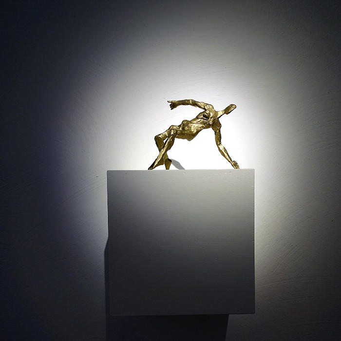 Betty, Bronze, Höhe 9,5cm